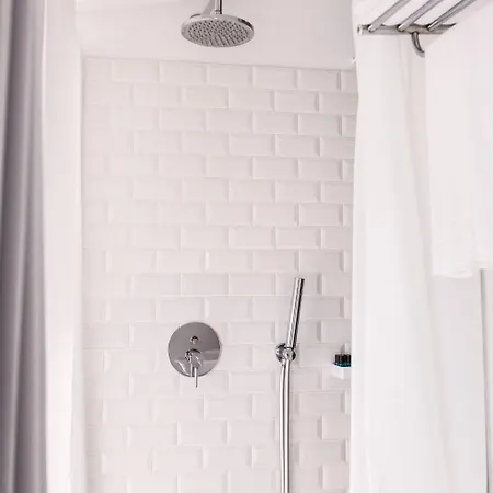 Santa Bica Eat Drink & Sleep Oda ve Kahvaltı