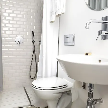 Santa Bica Eat Drink & Sleep Oda ve Kahvaltı 4*