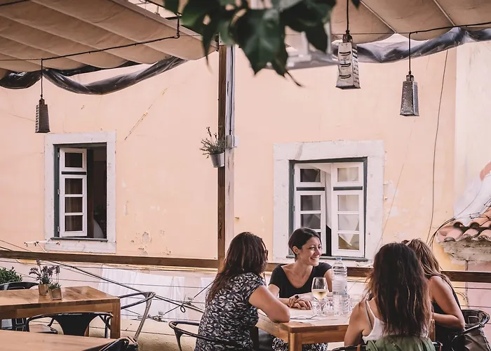 Santa Bica Eat Drink & Sleep 4*