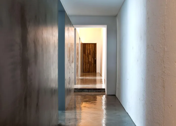 Santa Bica Eat Drink & Sleep Lizbona