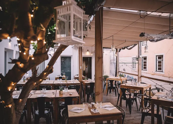 Nocleg ze śniadaniem Santa Bica Eat Drink & Sleep Lizbona