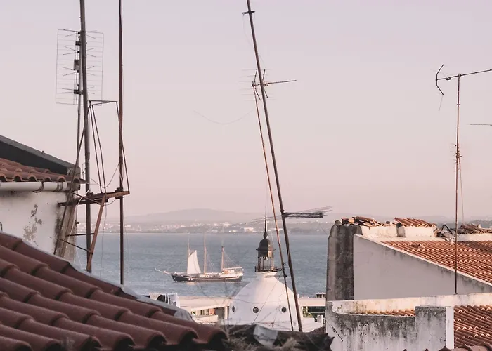 Santa Bica Eat Drink & Sleep Nocleg ze śniadaniem 4*