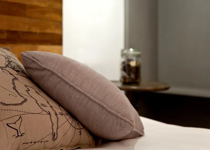 Santa Bica Eat Drink & Sleep 4*