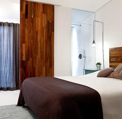 Santa Bica Eat Drink & Sleep 4* Lizbona