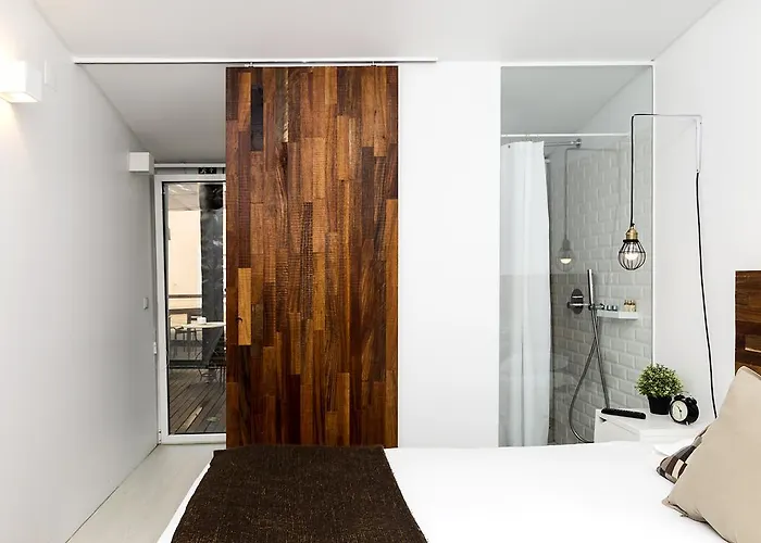 Nocleg ze śniadaniem Santa Bica Eat Drink & Sleep 4*