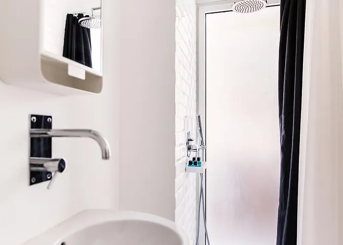 Nocleg ze śniadaniem Santa Bica Eat Drink & Sleep 4*