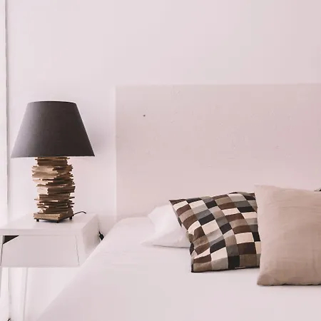 Santa Bica Eat Drink & Sleep Bed and breakfast