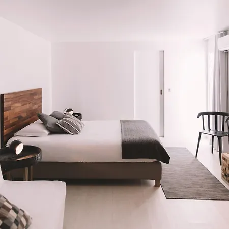 Santa Bica Eat Drink & Sleep 4* Lisboa