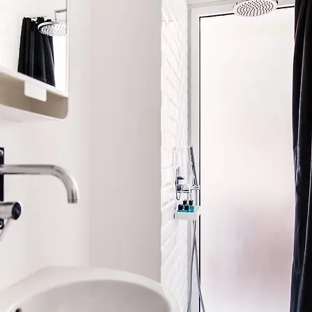 Oda ve Kahvaltı Santa Bica Eat Drink & Sleep 4*