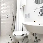 Santa Bica Eat Drink & Sleep Bed & Breakfast 4*